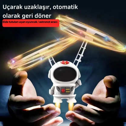 ASTROBOT™-Ekran Yok, Uzay Var: AstroBot’la Tanış!